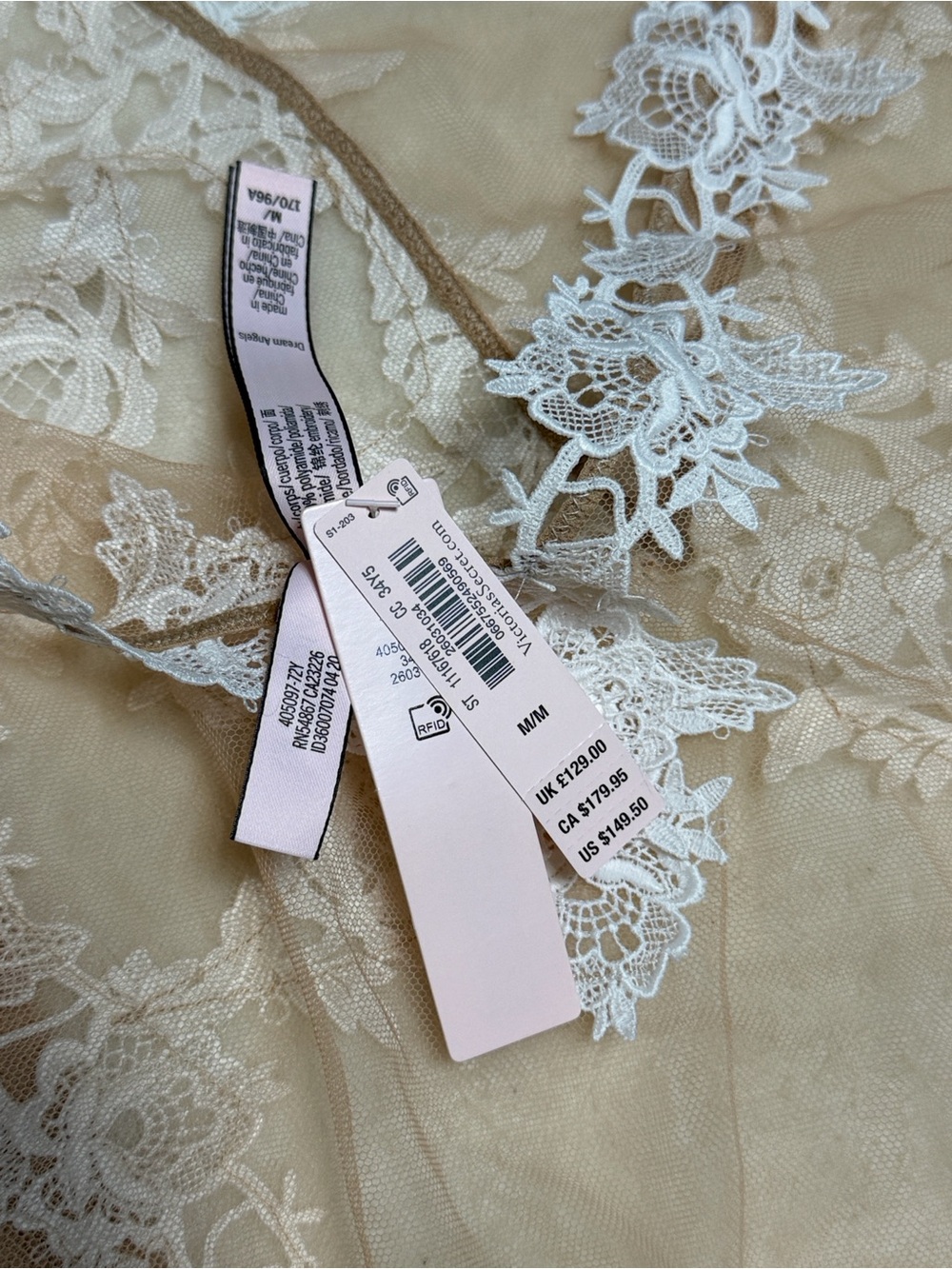 Victoria's Secret Nude and White Lace Appliqué Bodysuit Size M/M 🆕 - Picture 2 of 5